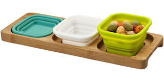 Foldable serving tray